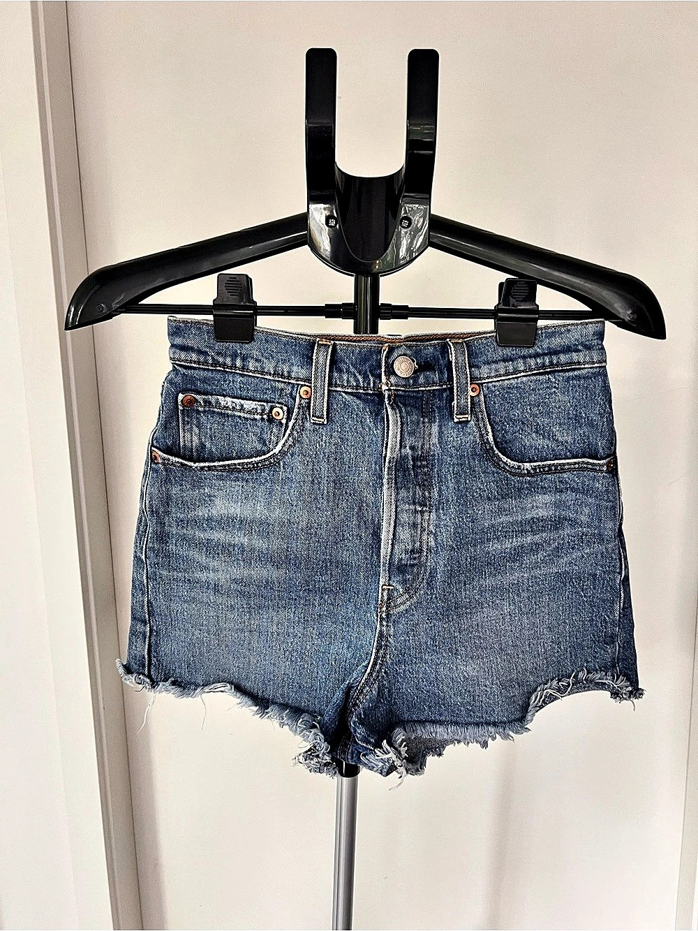 Levi's Ribcage Short Denim Jean Shorts Waist 27 Blue